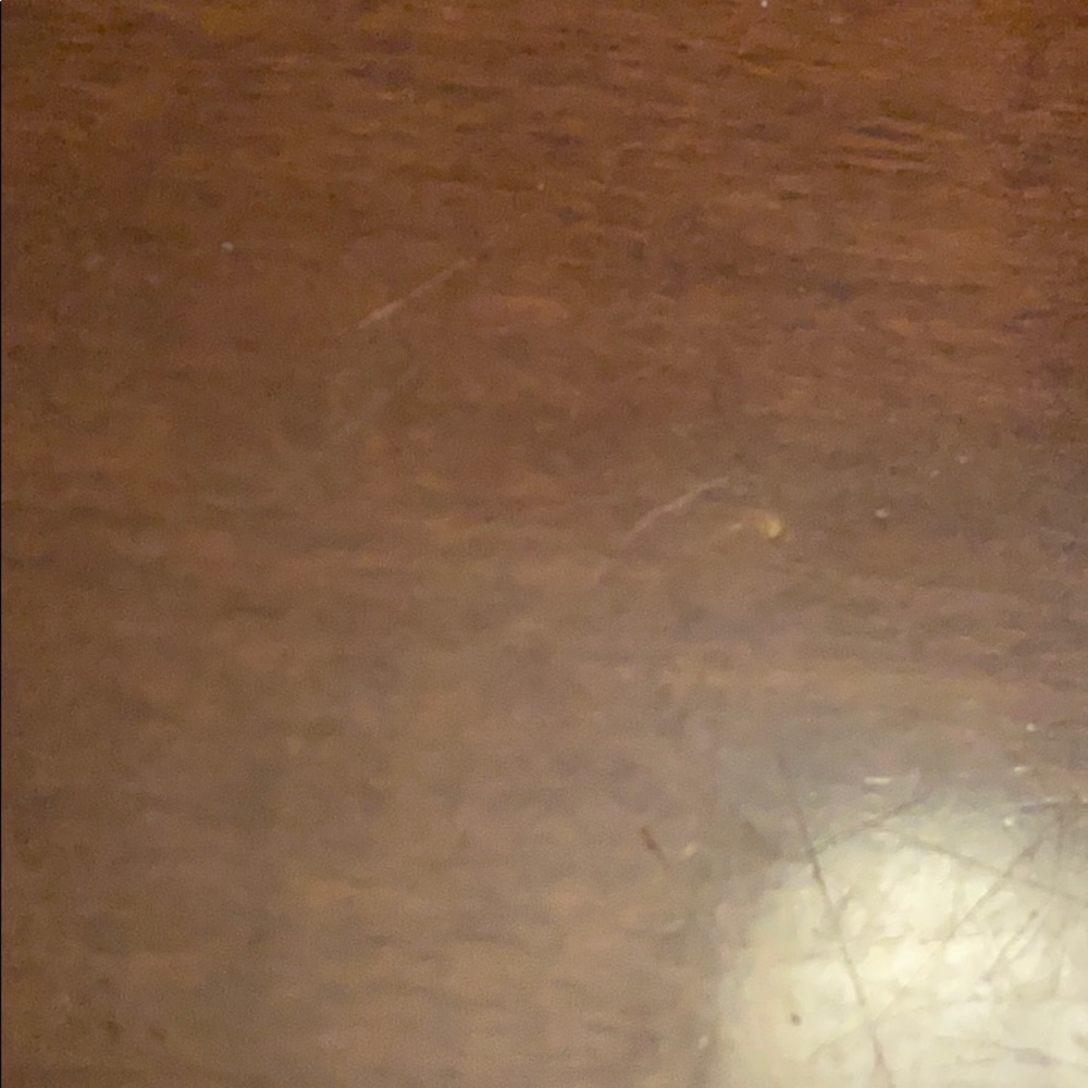 Meet your Posher, Alexis